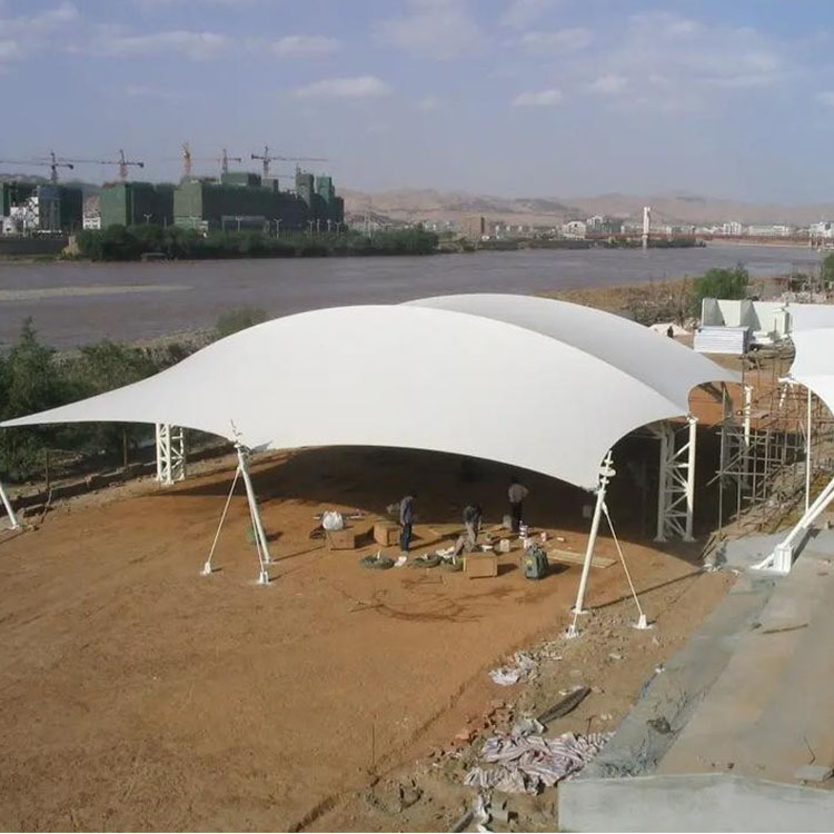 阿里膜结构汽车棚